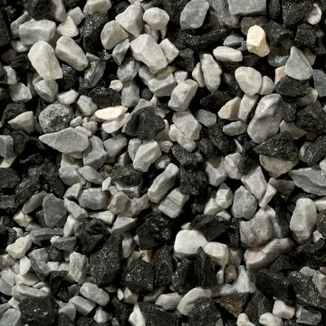 Black Ice Chippings 20mm Poly Bag